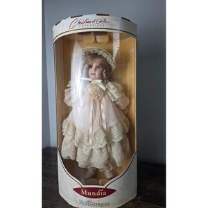 Mundia Porcelain Doll Romantic Collection 19" 1991 Christine at Cecile France